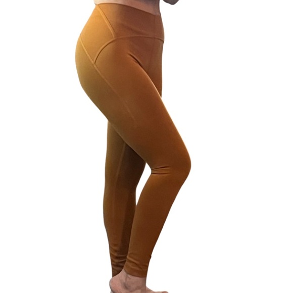 Lululemon Instill High-Rise Tight 25" Butternut Brown. EUC. - Picture 6 of 15